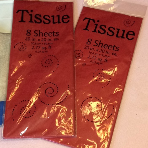 FINAL SALE PRICE All Occasion Gift Bags & Tissue Paper - Picture 2 of 5